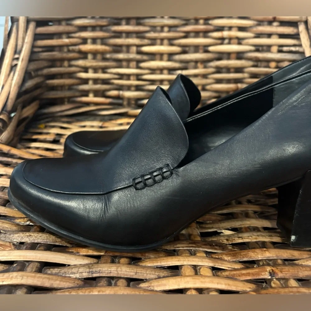 Franco Sarto Black Women's Nolan
Pump Loafers in size 10 - Picture 2 of 16